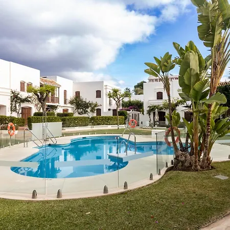Villacana Community Family Beach Resort Estepona Exterior photo