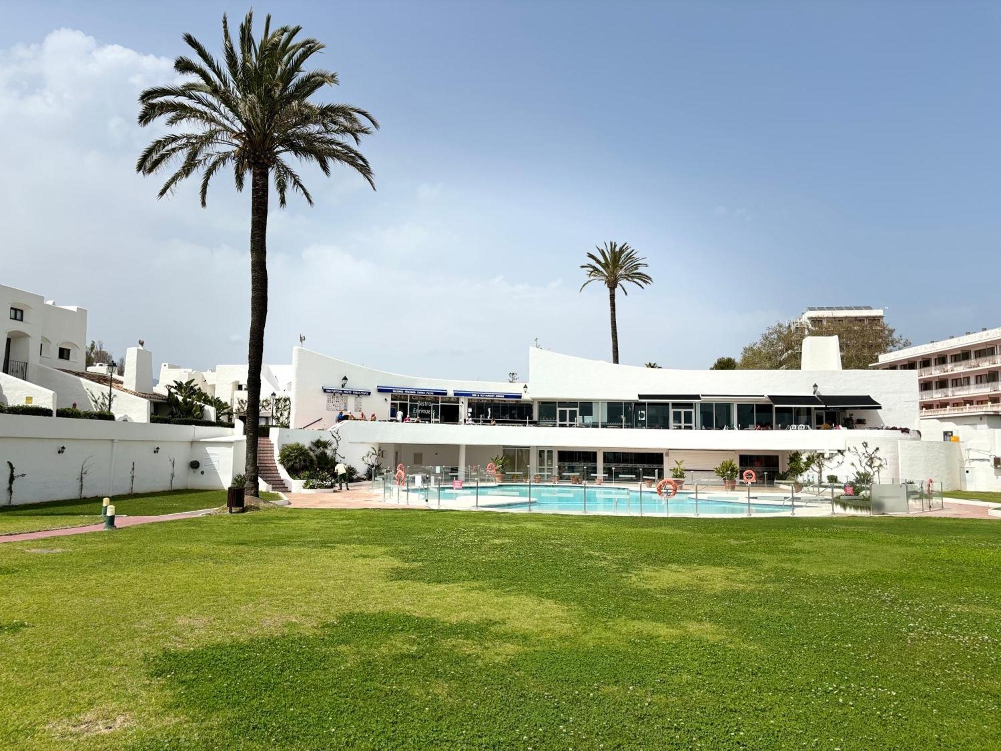 Villacana Community Family Estepona